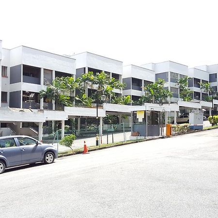 The Garden Apartment At Bangsar Kuala Lumpur Exteriör bild